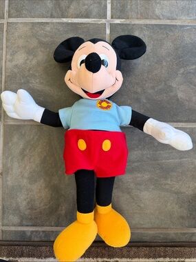 Vintage 1988 Mickey Mouse talking drawstring plush doll. Disney